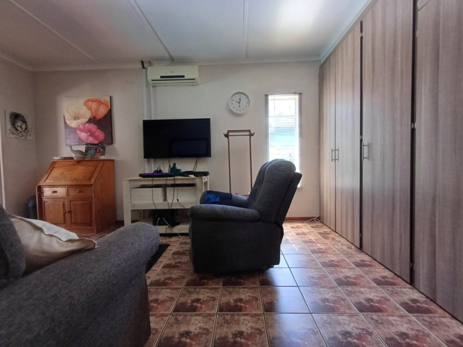 3 Bedroom Property for Sale in Stilfontein North West